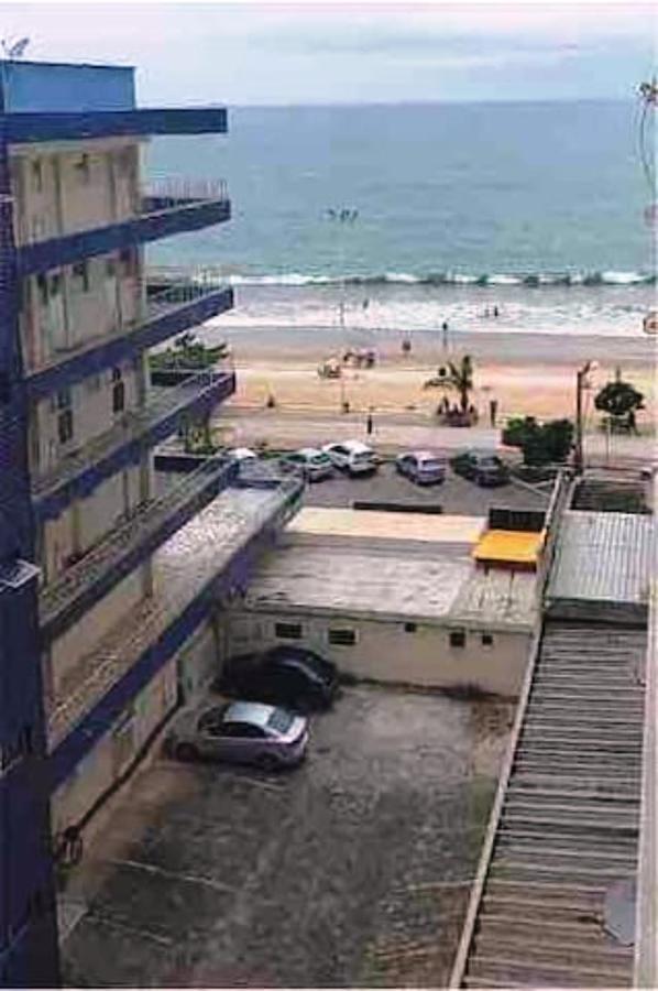 Suite Mar 210 - Economica E Compacta - Praia Do Morro - Predio Frente Mar Com Elevador, Atravessou A Avenida, Ja Esta Na Praia - Garagem - Internet Guarapari Zewnętrze zdjęcie